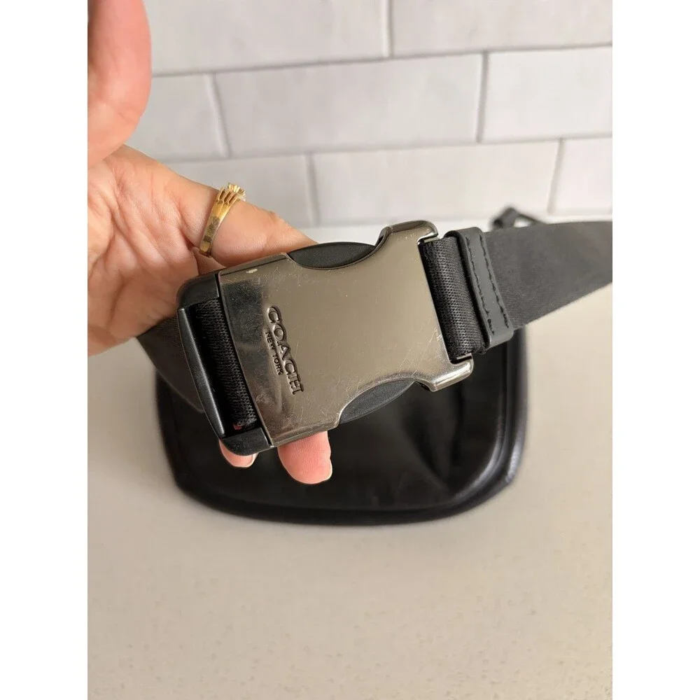 Coach Black Belt Bag Fanny Pack Zip Closure Adjustable Strap Men's Travel